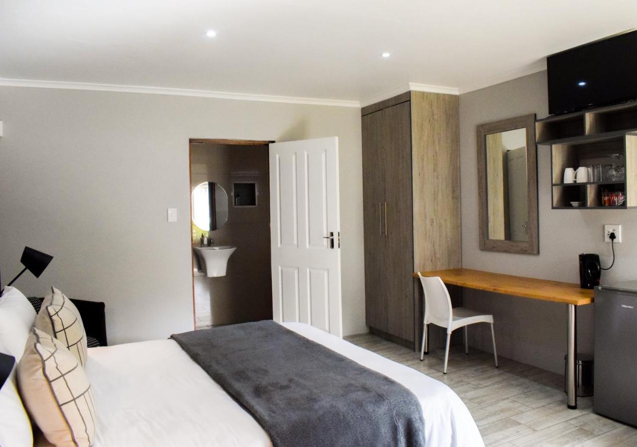 סוולנדאם Azaria Guesthouse מראה חיצוני תמונה