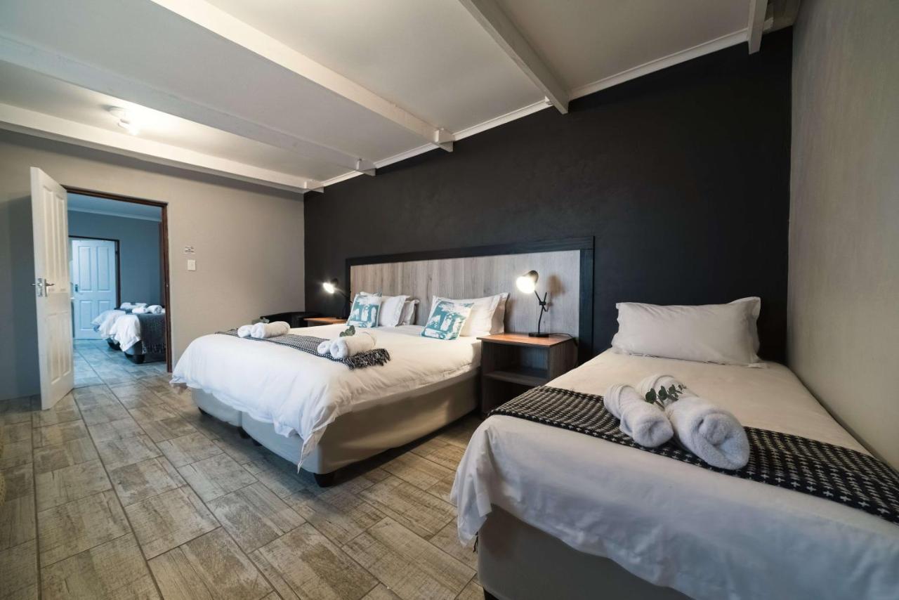 סוולנדאם Azaria Guesthouse מראה חיצוני תמונה
