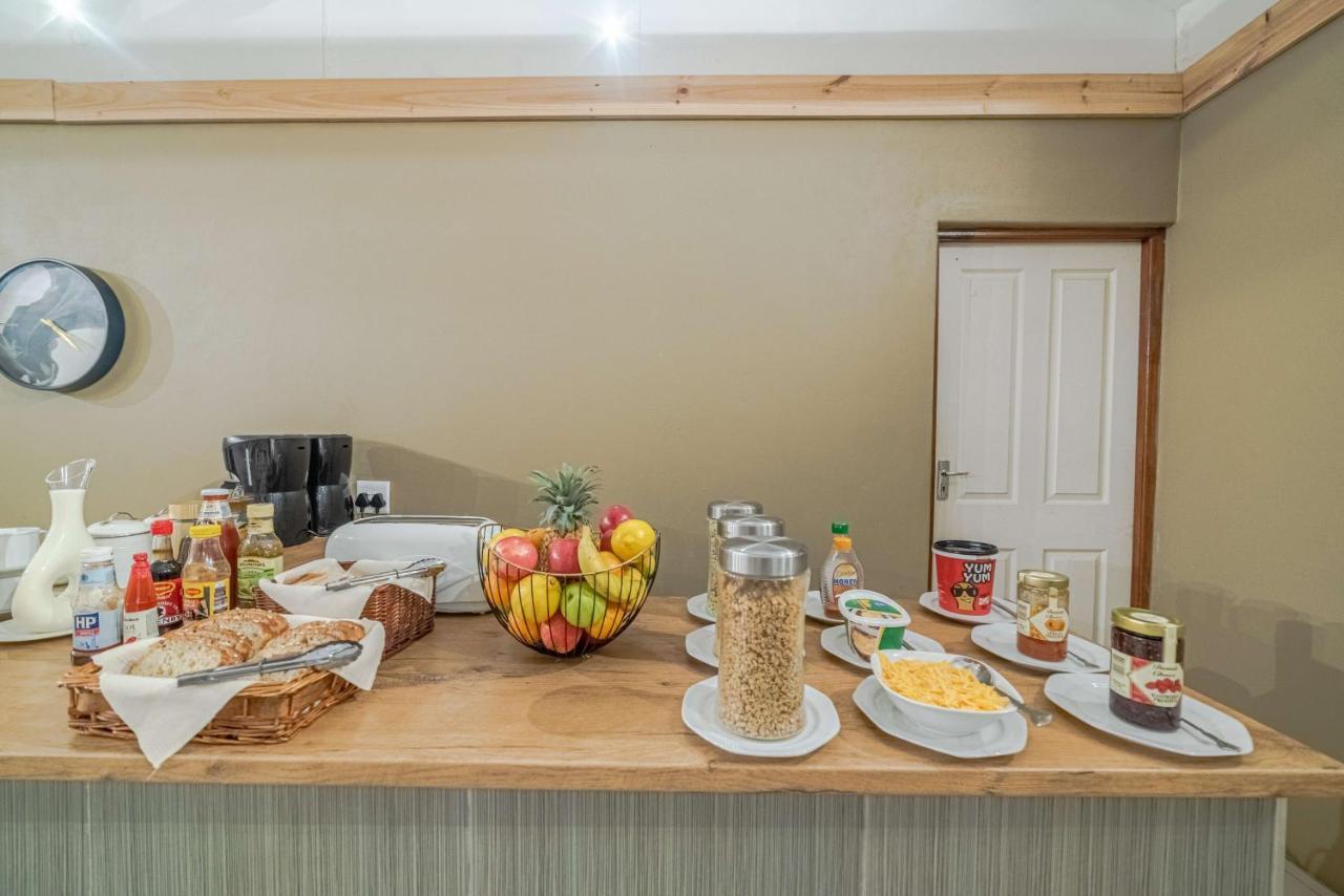 סוולנדאם Azaria Guesthouse מראה חיצוני תמונה