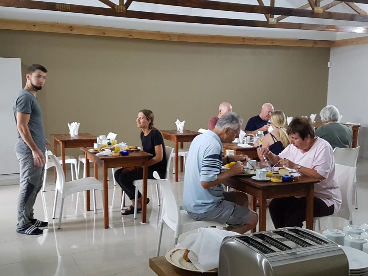 סוולנדאם Azaria Guesthouse מראה חיצוני תמונה